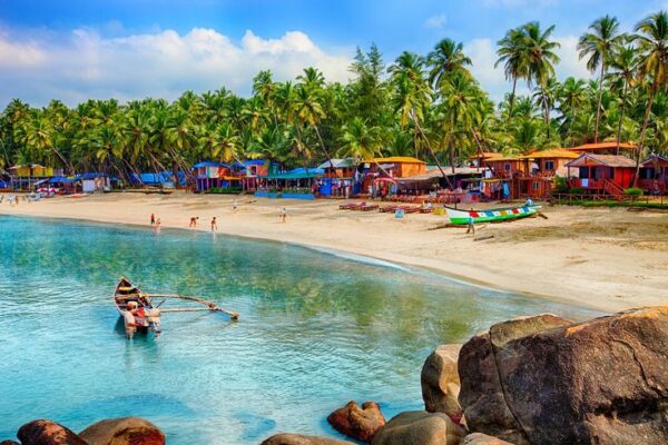 Best Places to Visit in India on a Low Budget best places to visit in india with low budget
